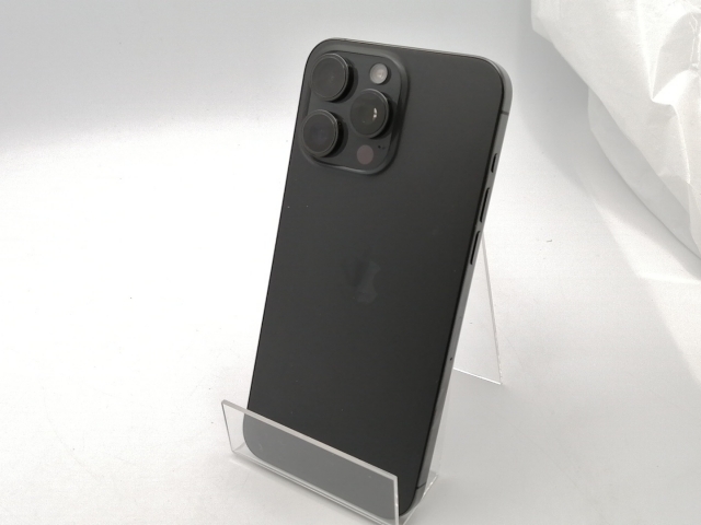 【中古】Apple 国内版 【SIMフリー】 iPhone 15 Pro Max 256GB ブラックチタニウム MU6P3J/A【ECセンター】保証期間１ヶ月【ランクA】