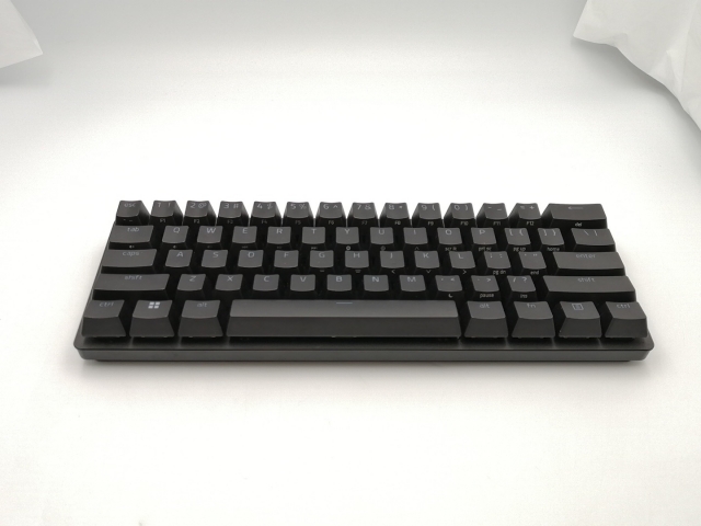 【中古】Razer Huntsman Mini Analog RZ03-04340100-R3M1 [英語配列]【ECセンター】保証期間１週間