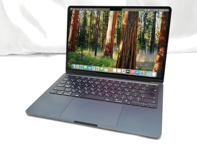 【中古】Apple MacBook Air 13インチ M3(CPU:8C/GPU:8C) 8GB/256GB ミッドナイト MRXV3J/A (13インチ, M3, 2024)【ECセンター】保証期間１ヶ月【ランクB】