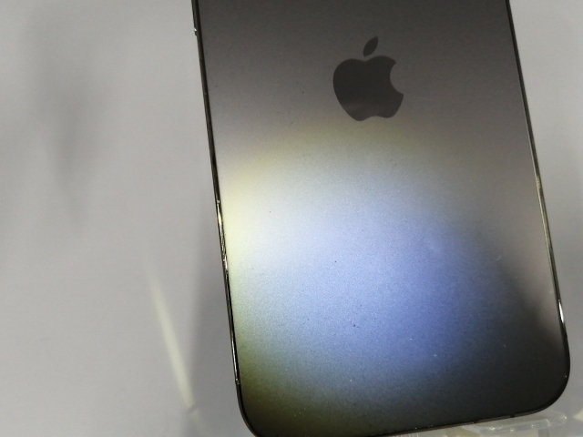 【中古】Apple docomo 【SIMフリー】 iPhone 13 Pro Max 128GB グラファイト MLJ43J/A【ECセンター】保証期間１ヶ月【ランクB】