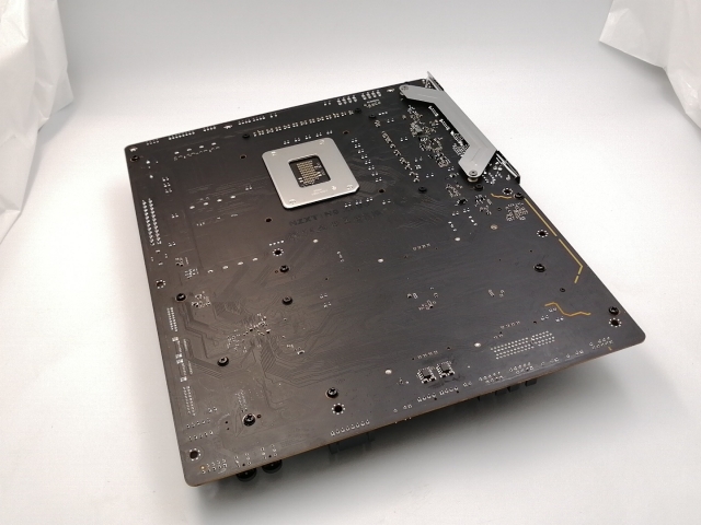 【中古】NZXT N9 Z890 N9-Z89XT-B1 Z890/L1851/ATX【ECセンター】保証期間１週間_4