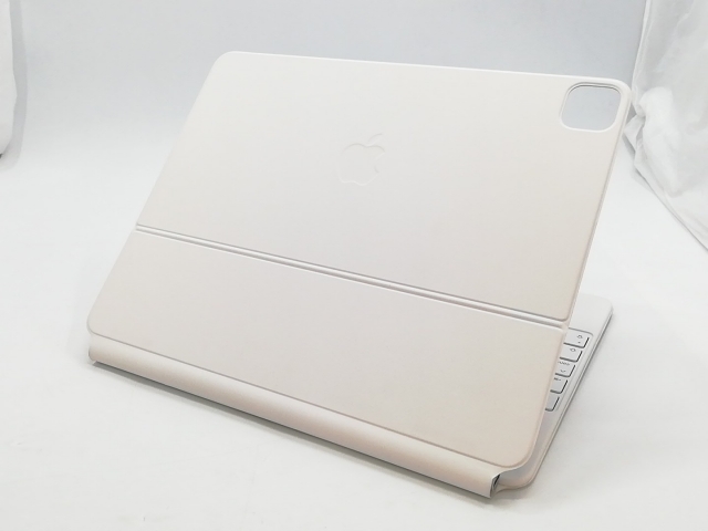 中古品〕 12.9インチiPad Pro (第5世代) 用 Magic Keyboard 日本