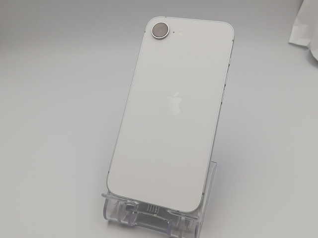 中古現状 Apple iPhone 16e ホワイト 128GB iPhone 16e 新品 7,358円 中古 77,000円 | ネット最安値の価格