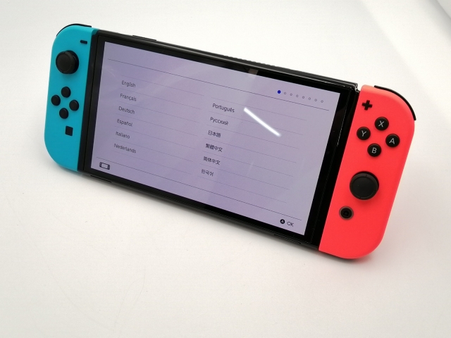 Switch Nintendo 新品　新モデル Nintendo Switch 本体 有機ELモデル HEG-S-KABAA Nintendo Switch 本体