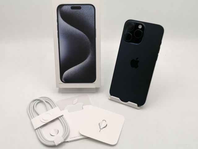 【中古】Apple 国内版 【SIMフリー】 iPhone 15 Pro Max 256GB ブルーチタニウム MU6T3J/A【ECセンター】保証期間１ヶ月【ランクB】_7
