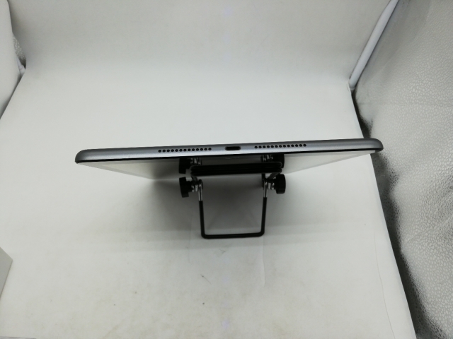 【中古】Apple au 【SIMロック解除済み】 iPad（第8世代/2020） 32GB スペースグレイ MYMH2J/A【秋葉本店】保証期間１ヶ月【ランクB】_4