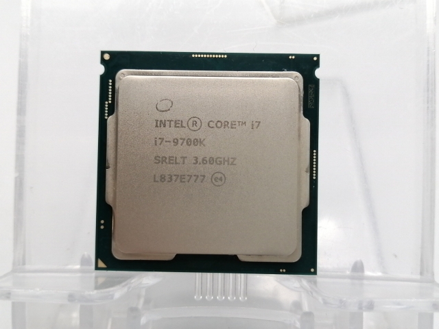 【中古】Intel Core i7-9700K (3.6GHz/TB:4.9GHz/SRELT/P0) bulk LGA1151/8C/8T/L3 12M/UHD630/TDP95W【ECセンター】保証期間１週間