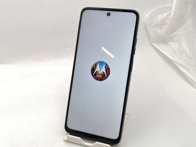 【中古】MOTOROLA 国内版 【SIMフリー】 moto g05 フレッシュラベンダー 8GB 128GB XT2523-5【ECセンター】保証期間１ヶ月【ランクA】_1