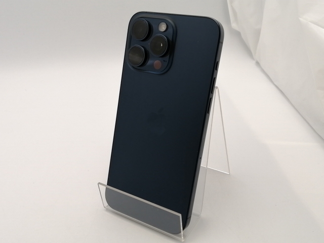 【中古】Apple 国内版 【SIMフリー】 iPhone 15 Pro Max 256GB ブルーチタニウム MU6T3J/A【ECセンター】保証期間１ヶ月【ランクA】