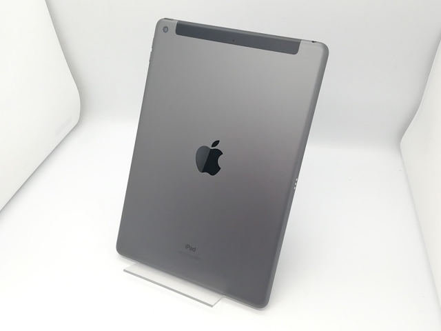 【中古】Apple docomo 【SIMフリー】 iPad（第9世代/2021） 64GB スペースグレイ MK473J/A【アリオ倉敷】保証期間１ヶ月【ランクA】