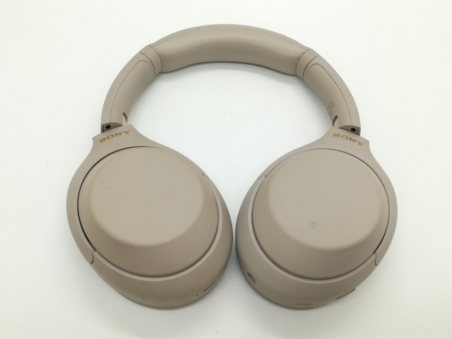 【中古】SONY WH-1000XM4 (S) プラチナシルバー【静岡】保証期間1ヶ月【ランクB】