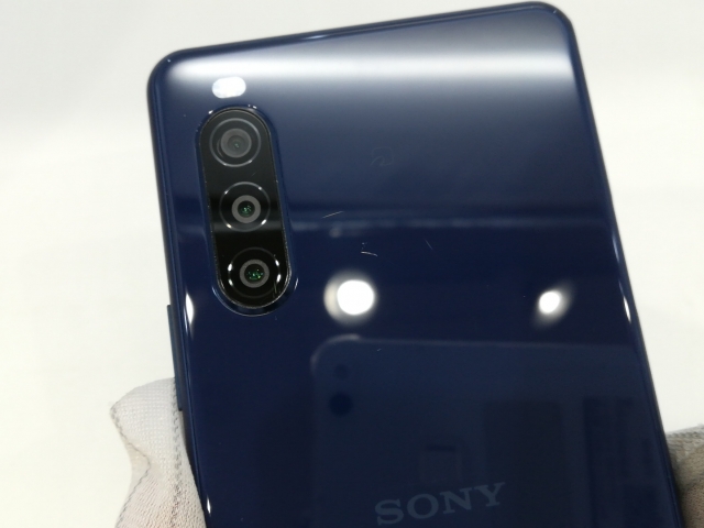 中古】SONY docomo 【SIMロック解除済み】 Xperia 10 II ブルー 4GB