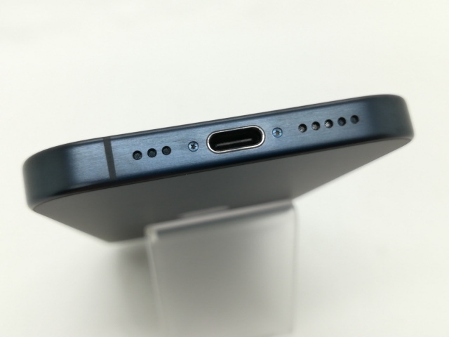【中古】Apple 国内版 【SIMフリー】 iPhone 15 Pro 128GB ブルーチタニウム MTUA3J/A【静岡】保証期間１ヶ月【ランクB】_4