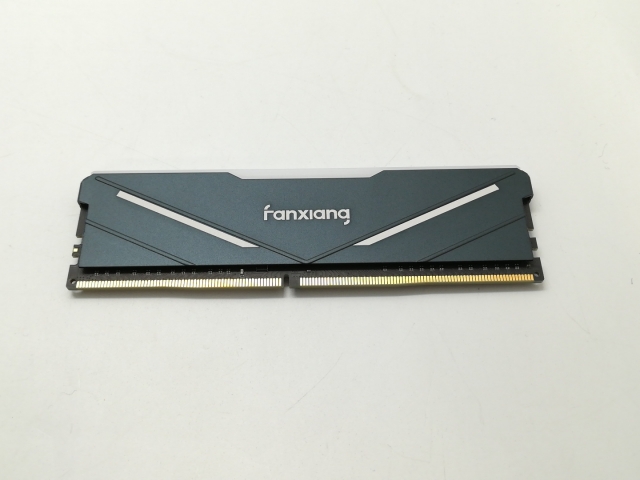【中古】DDR4 16GB PC4-28800(DDR4-3600)【デスクトップPC用】【静岡】保証期間１週間
