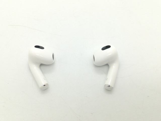 【中古】Apple AirPods（第3世代） MagSafe充電ケース MME73J/A【静岡】保証期間１週間