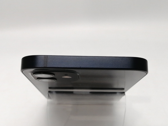 【中古】Apple SoftBank 【SIM鍵を掛ける取り消す済み】 iPhone 12 64GB 黒いこと MGHN3J/A【浜松駅前】言いはなつ継続期間１ヶ月【位置づけるC】