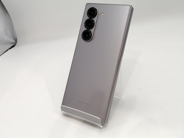 【中古】【赤ロム保証あり】SAMSUNG au 【SIMフリー】 Galaxy Z Fold6 シルバーシャドウ 12GB 256GB SCG28【静岡】保証期間１ヶ月【ランクB】
