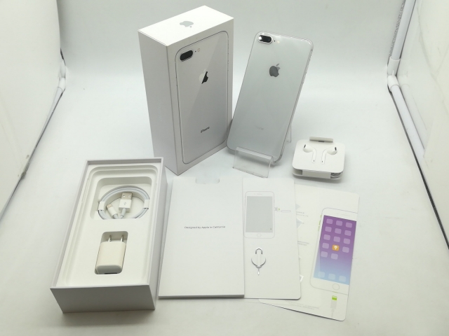 中古】Apple SoftBank 【SIMロック解除済み】 iPhone 8 Plus 64GB 