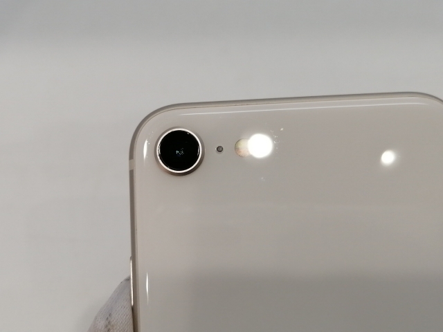 【中古】Apple docomo 【SIMフリー】 iPhone SE（第3世代） 128GB スターライト MMYG3J/A【浜松駅前】保証期間１ヶ月【ランクB】_6
