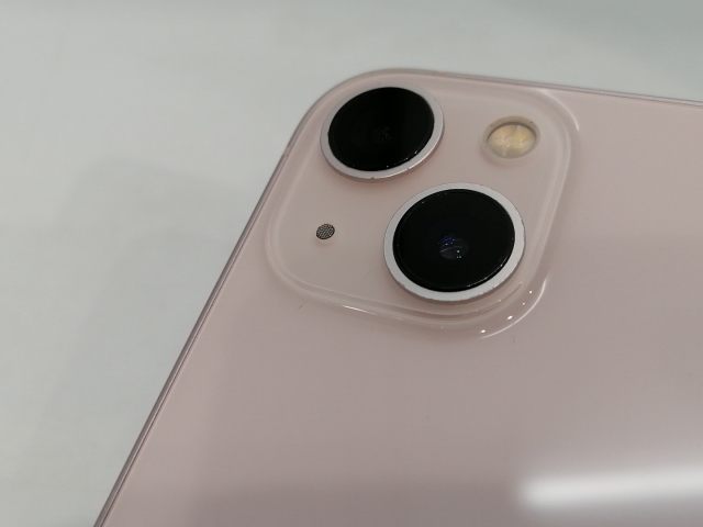 【中古】Apple au 【SIMフリー】 iPhone 13 128GB ピンク MLNE3J/A【浜松駅前】保証期間１ヶ月【ランクC】_7