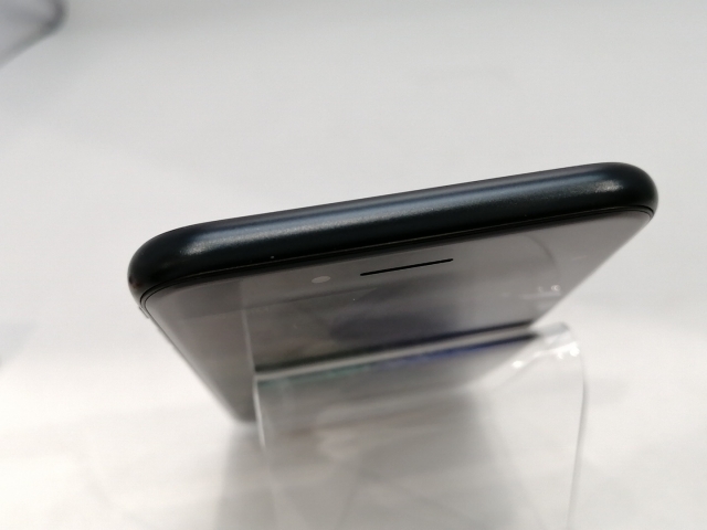 【中古】Apple docomo 【SIMフリー】 iPhone SE（第3世代） 64GB ミッドナイト MMYC3J/A【浜松駅前】保証期間１ヶ月【ランクB】_2