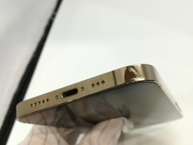 中古】Apple docomo 【SIMフリー】 iPhone 13 Pro 128GB
