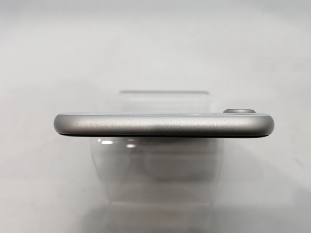 【中古】Apple SoftBank 【SIMロック解除済み】 iPhone SE（第2世代） 64GB ホワイト MX9T2J/A【浜松駅前】保証期間１ヶ月【ランクC】_2