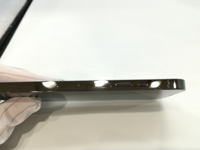 【中古】Apple au 【SIMフリー】 iPhone 13 Pro 256GB グラファイト MLUN3J/A【浜松駅前】保証期間１ヶ月【ランクC】_5