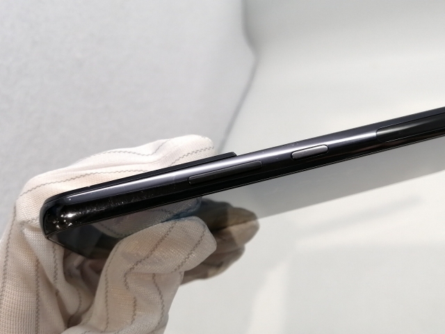 【中古】【赤ロム保証あり】SAMSUNG au 【SIMフリー】 Galaxy S22 ファントムブラック 8GB 256GB SCG13【広島】保証期間１ヶ月【ランクB】_3