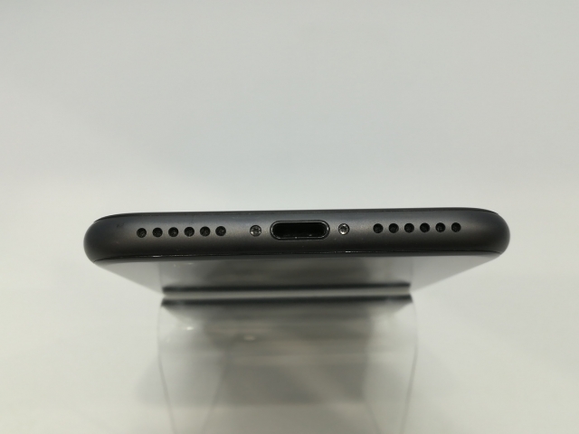 【中古】Apple SoftBank 【SIMロック解除済み】 iPhone 8 64GB スペースグレイ MQ782J/A【浜松駅前】保証期間１ヶ月【ランクC】_4