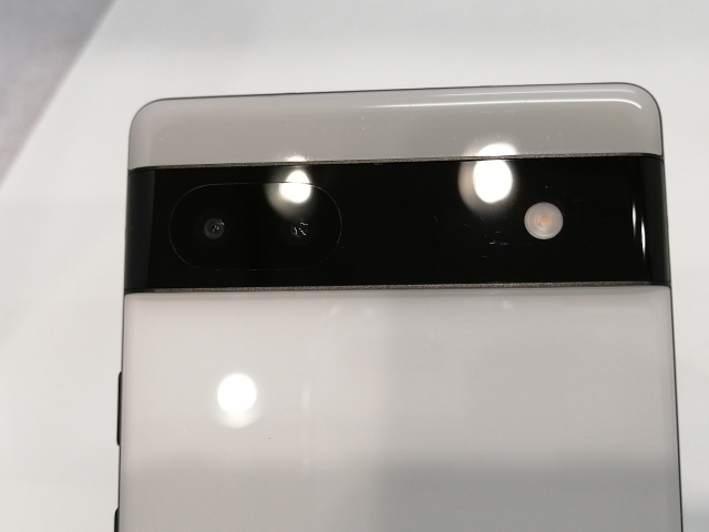 【中古】Google au 【SIM無償性】 Pixel 6a 車輪止め 6GB 128GB GB17L【浜松駅前】言いはなつ継続期間１ヶ月【位置づけるB】