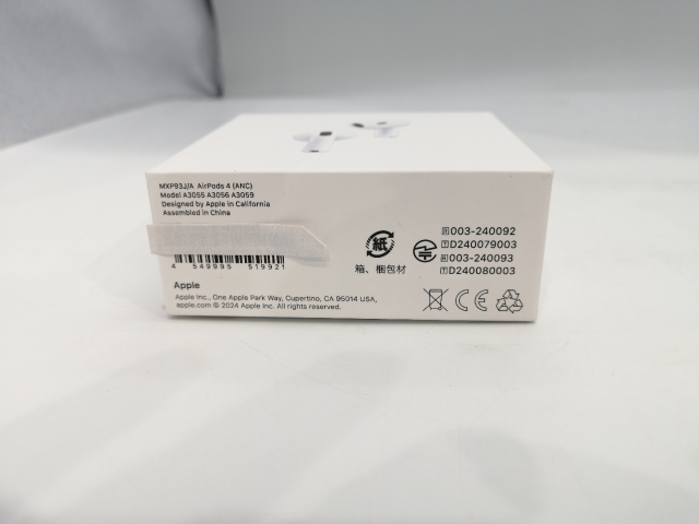 未使用】Apple AirPods 4 アクティブノイズキャンセリング搭載モデル