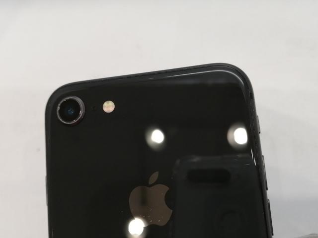 【中古】Apple au 【SIMロック解除済み】 iPhone 8 64GB スペースグレイ MQ782J/A【浜松駅前】保証期間１ヶ月【ランクC】_6