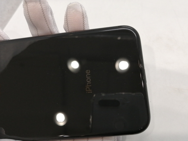 【中古】Apple au 【SIMロック解除済み】 iPhone 8 64GB スペースグレイ MQ782J/A【浜松駅前】保証期間１ヶ月【ランクC】_7