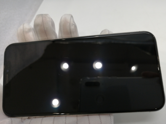 中古】Apple 海外版 【SIMフリー】 iPhone XS 512GB シルバー【浜松 