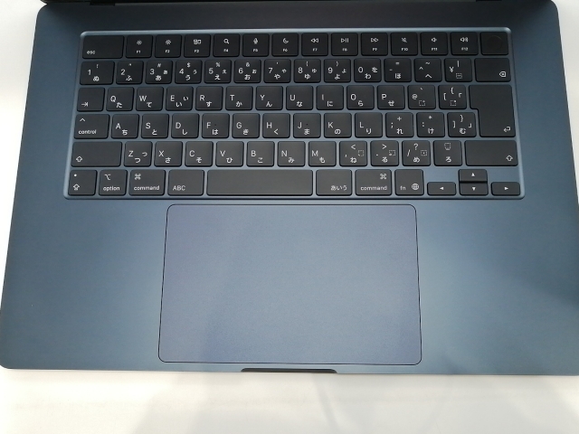 【中古】Apple MacBook Air 15インチ (M4,2025) M4(CPU:10C/GPU:10C) 24GB/512GB ミッドナイト MC6L4J/A【浜松駅前】保証期間１ヶ月【ランクA】_4