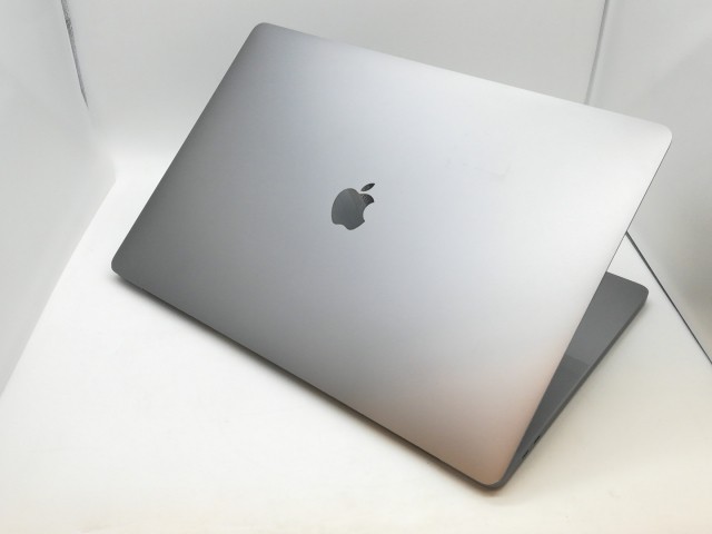 【中古】Apple MacBook Pro 16インチ CTO (Late 2019) シルバー Core i9(2.3G/8C)/64G/1T/RadeonPro 5500M(8G)【京都】保証期間１ヶ月【