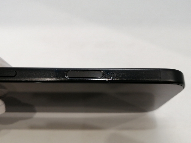 【中古】【赤ロム保証あり】Apple SoftBank 【SIMフリー】 iPhone 16 128GB ブラック MYDQ3J/A【浜松駅前】保証期間１ヶ月【ランクB】_7