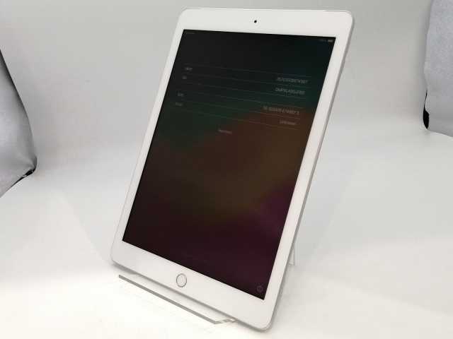 【中古】Apple au 【SIMロック解除済み】 iPad（第6世代/2018） 32GB シルバー MR6P2J/A【浜松駅前】保証期間１ヶ月【ランクB】_1