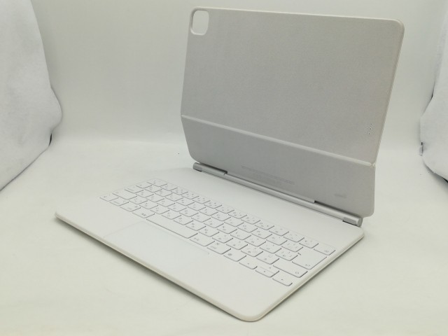 【中古】Apple Magic Keyboard 日本語（JIS） ホワイト iPad Pro 12.9インチ（第3/第4/第5/第6世代）用 MJQL3J/A【浜松駅前】保証期間１