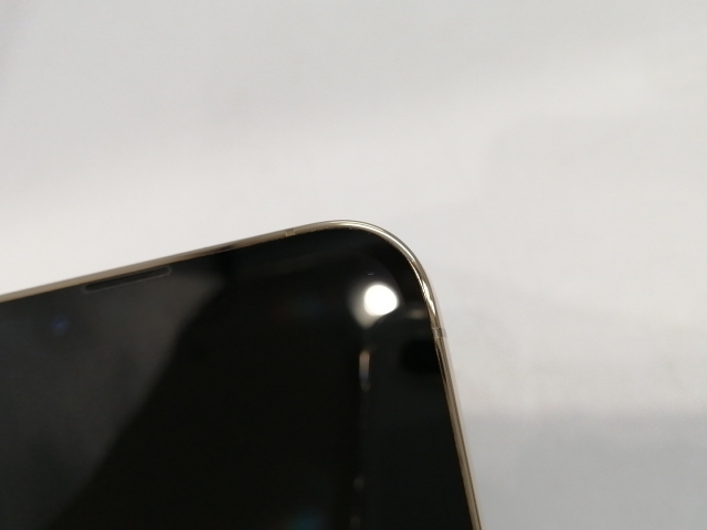 【中古】Apple au 【SIMフリー】 iPhone 13 Pro 256GB ゴールド MLUQ3J/A【浜松駅前】保証期間１ヶ月【ランクC】_7