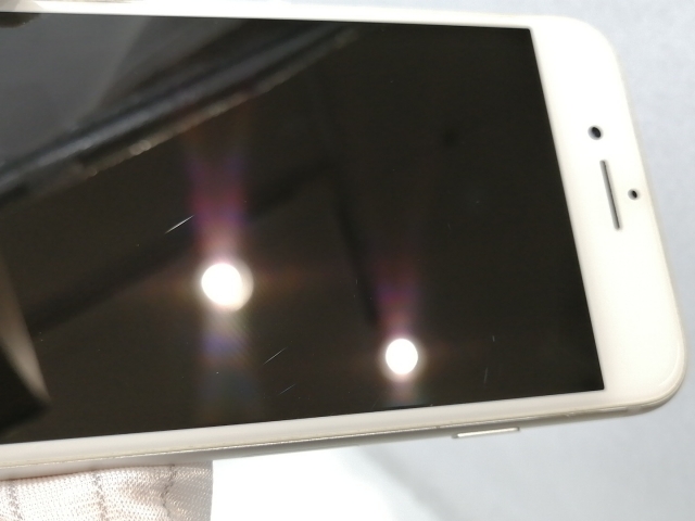 【中古】Apple docomo 【SIMロック解除済み】 iPhone 8 64GB シルバー MQ792J/A【浜松駅前】保証期間１ヶ月【ランクC】_8