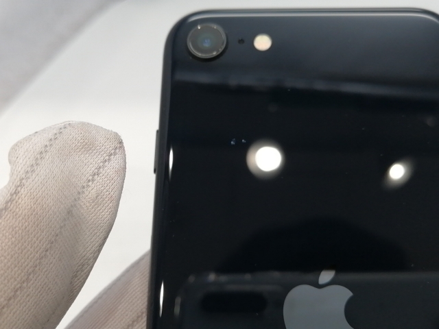 【中古】Apple docomo 【SIMフリー】 iPhone SE（第3世代） 64GB ミッドナイト MMYC3J/A【浜松駅前】保証期間１ヶ月【ランクA】_3