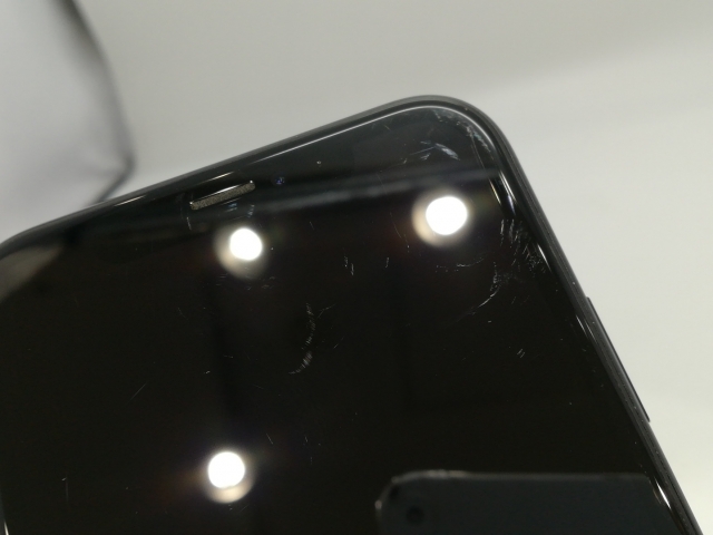 【中古】Apple docomo 【SIMロック解除済み】 iPhone XR 128GB ブラック MT0G2J/A【浜松駅前】保証期間１ヶ月【ランクB】_3