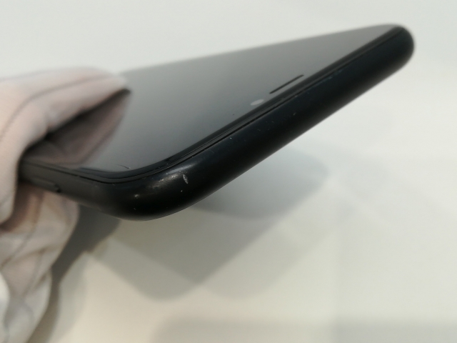 【中古】Apple docomo 【SIMロック解除済み】 iPhone XR 128GB ブラック MT0G2J/A【浜松駅前】保証期間１ヶ月【ランクB】_6