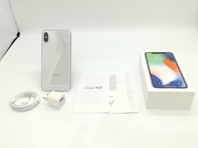 Apple - iPhoneX 本体のみ SIMロック解除済み　64GB 2☆ 中古品 美品 キャリア ドコモ iPhoneX 256GB シルバー 本体