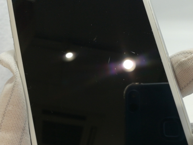 【中古】Apple SoftBank 【SIMロック解除済み】 iPhone 8 64GB シルバー MQ792J/A【浜松駅前】保証期間１ヶ月【ランクC】_3