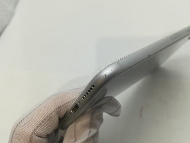 【中古】Apple SoftBank 【SIMロック解除済み】 iPhone 8 64GB シルバー MQ792J/A【浜松駅前】保証期間１ヶ月【ランクC】_5