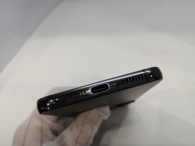 【中古】SAMSUNG docomo 【SIMフリー】 Galaxy S22 ファントムブラック 8GB 256GB SC-51C【浜松駅前】保証期間１ヶ月【ランクB】_4
