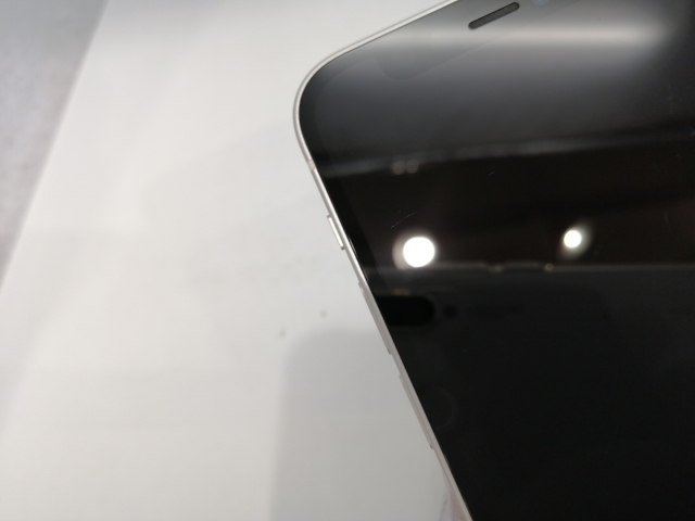 【中古】Apple docomo 【SIMロック解除済み】 iPhone 12 mini 128GB ホワイト MGDM3J/A【浜松駅前】保証期間１ヶ月【ランクB】_9